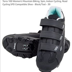 Cycling shoes